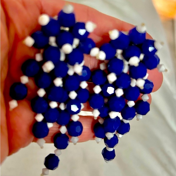 VINTAGE COBALT BLUE & WHITE LOADED SWAROFSKI CRYSTAL EARRING (NEW) HAND MADE - Picture 3 of 9